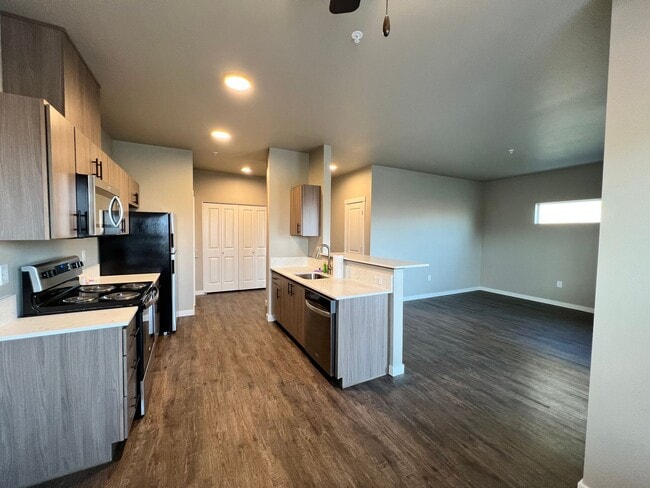 Interior Photo - Eagle Pointe