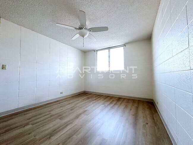 Foto del edificio - 412 N Kuakini St