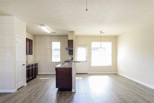 Building Photo - 12327 Dona Lane