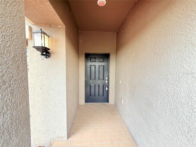 Building Photo - 7381 Fairgrove Ave