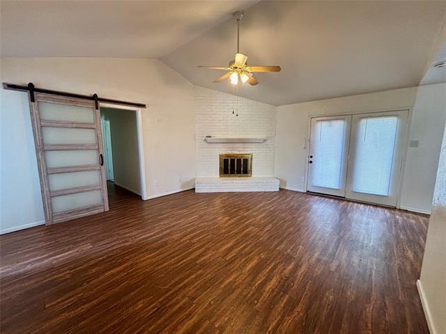 Foto del edificio - 1237 N Knowles Dr