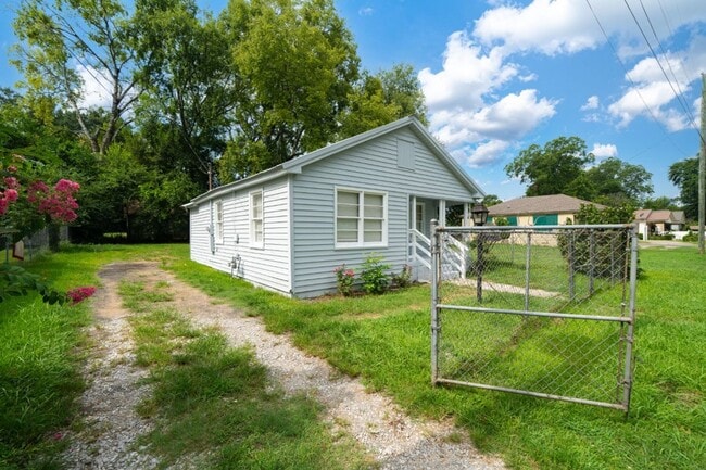 Photo - Renovated 2BR home- Move in Ready!