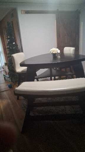 Foto del edificio - 2449 Carter Hill Rd