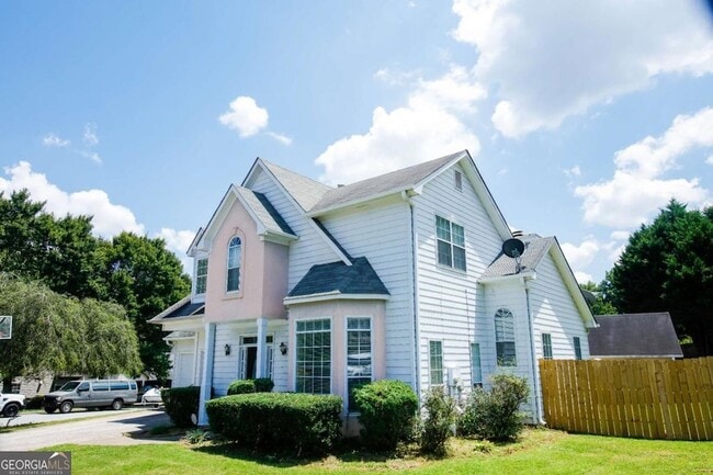 Foto del edificio - 4130 Wildridge Dr