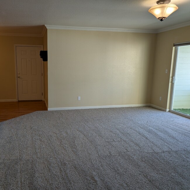 Foto del edificio - 2631 E 15th St