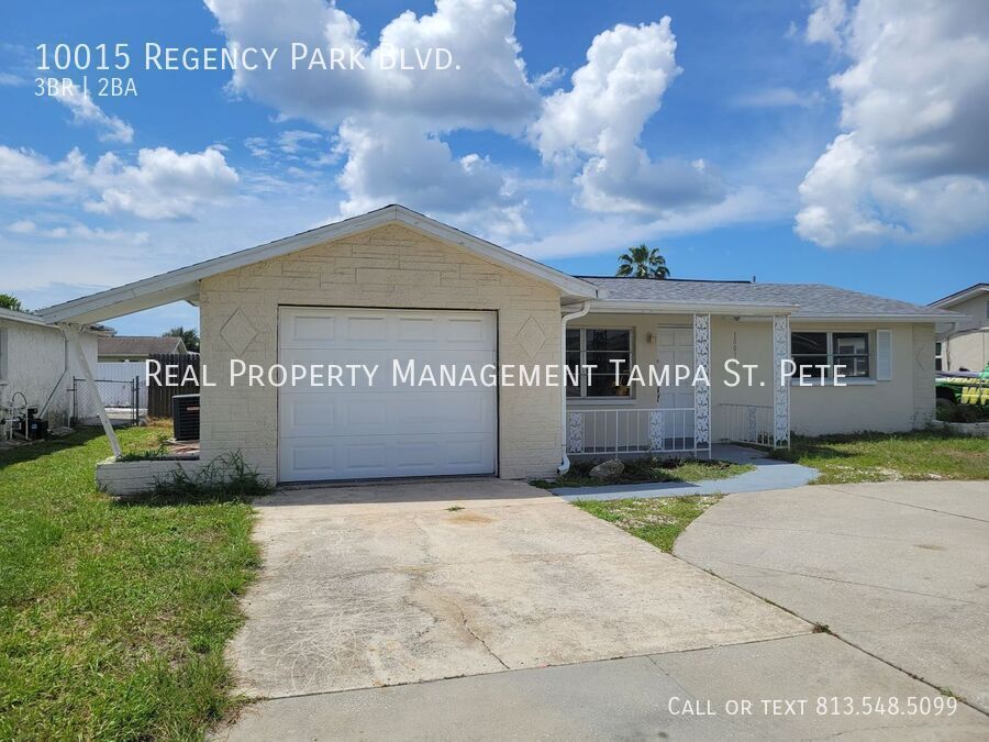 Foto principal - 10015 Regency Park Blvd