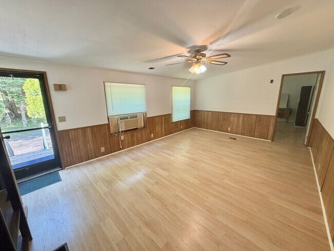 Foto del edificio - 166 Smith Ln
