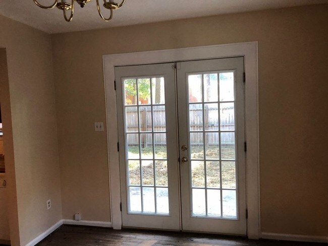 Foto del edificio - 320 Witness Ln