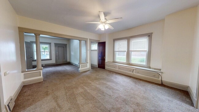 Building Photo - 3339 W.84th