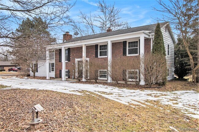 Foto del edificio - 13428 Sequoia Ln