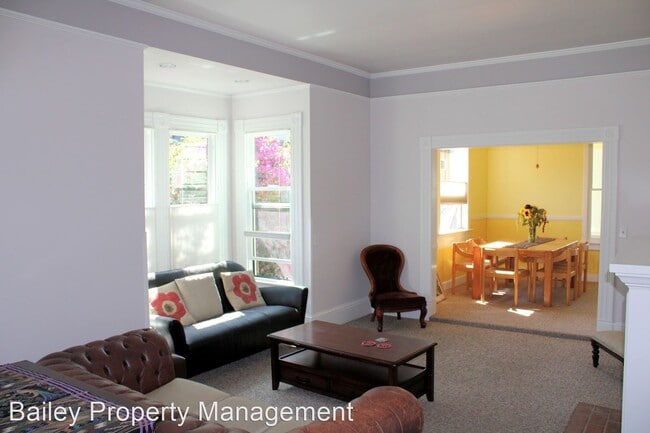 Building Photo - 3 br, 2 bath House - 335 12th Ave