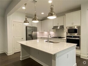 Building Photo - 4460 Arques Ave