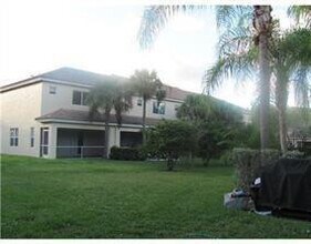 Building Photo - 6959 Stoney Creek Cir