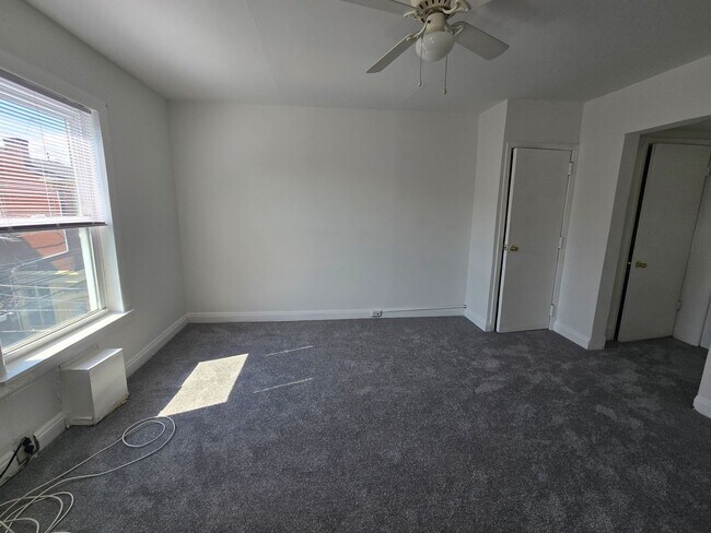 Foto del edificio - 637 N 16th St