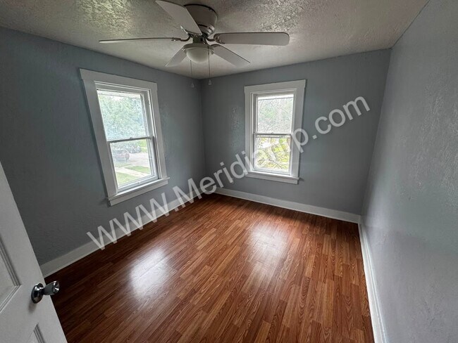 Building Photo - 3015 Holton Ave