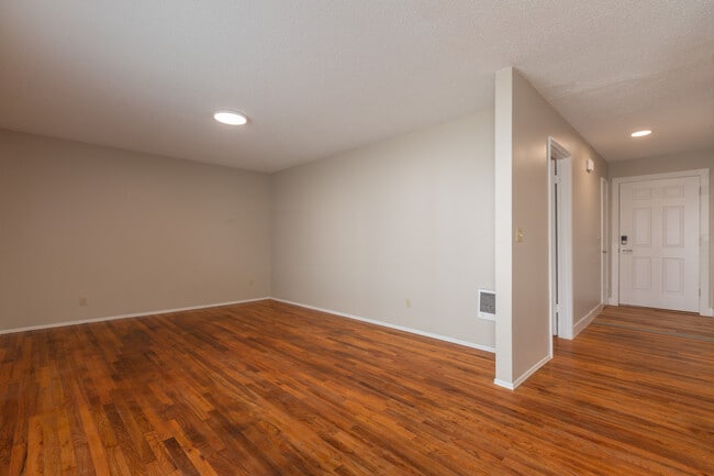 Foto del edificio - 2531 SE 27th Ave