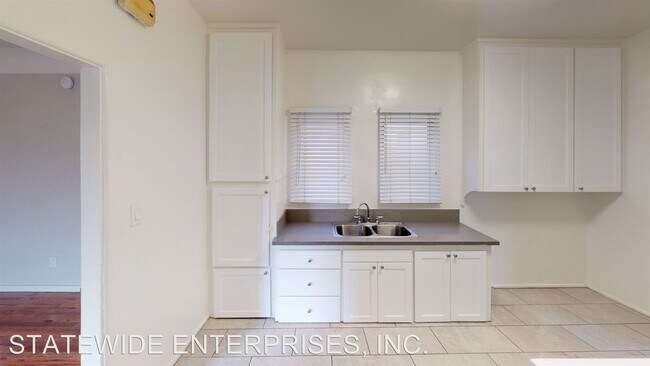 Foto del edificio - 1204-1208 S Ardmore Ave