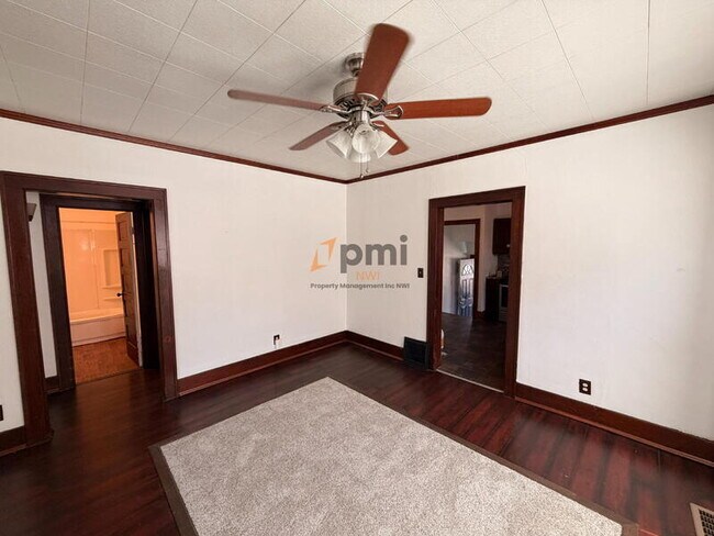 Foto del edificio - 215 N Woodland Ave