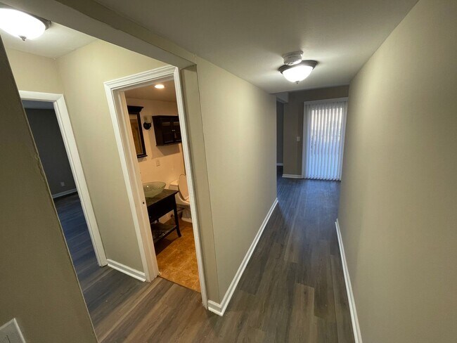 Building Photo - 1756 Fayette Walk