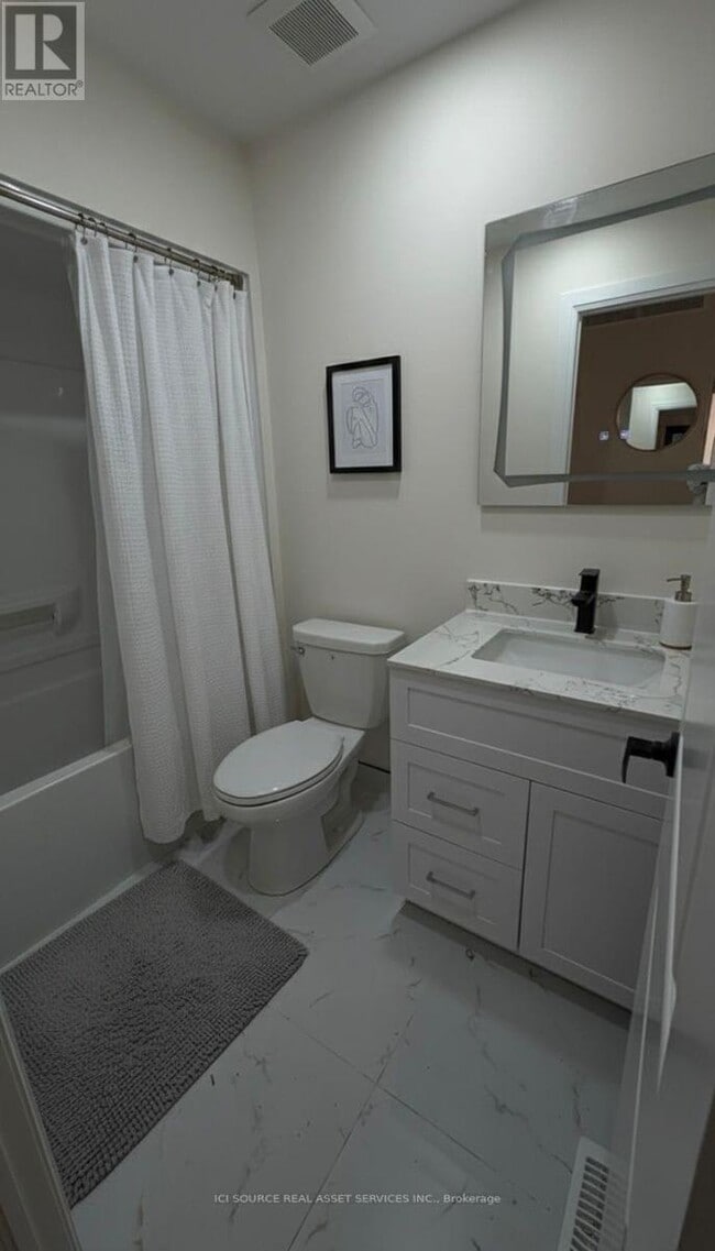 Photo du bâtiment - 1179 Walker Rd