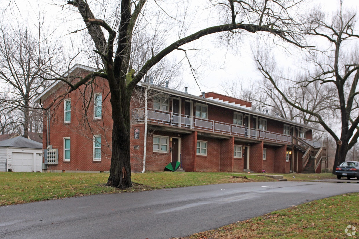 Primary Photo - 4407 Elliott Ave