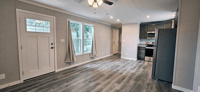 Building Photo - 110 Partridge Ln