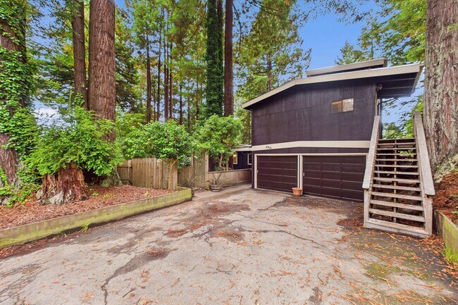 Foto del edificio - 2910 Greenbriar Ln