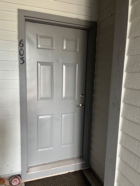 Front Door - 603 Poplar Ct