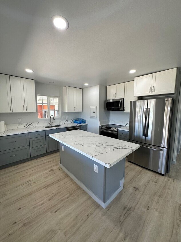 Primary Photo - Remodeled 3 bedroom home in Napilihau