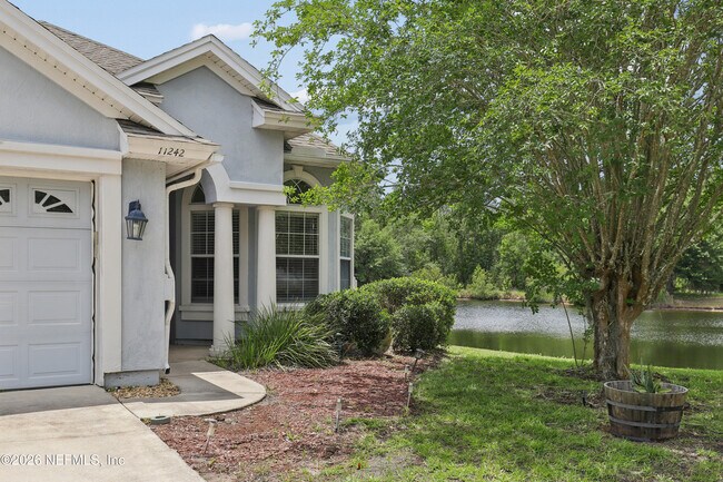 Foto del edificio - 11242 Panther Creek Pkwy