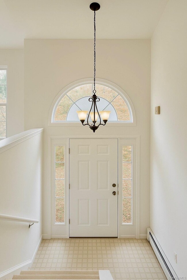 Building Photo - 18 Penny Ln