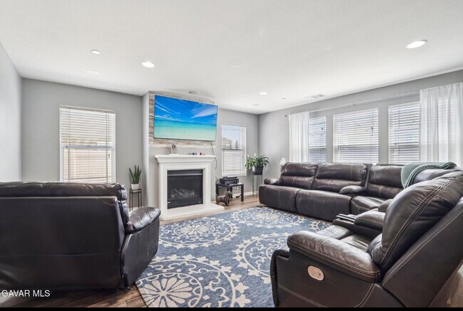 Building Photo - 37522 Citron Pl
