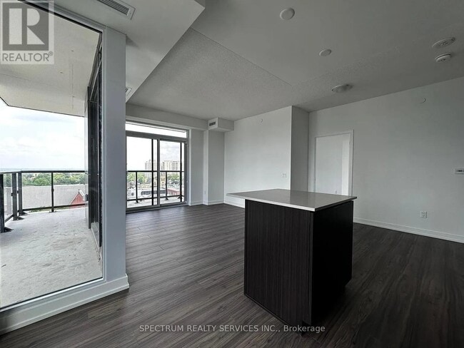 Building Photo - 55 Duke St W