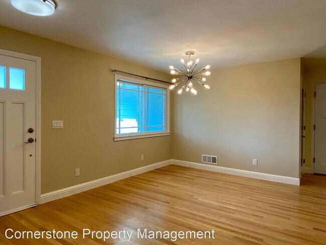 Building Photo - 3 br, 2 bath House - 638 Johanna Ave