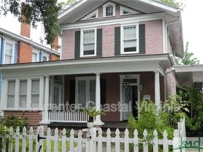 Building Photo - 635 37th St