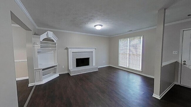 Foto del edificio - 717 Redland Dr