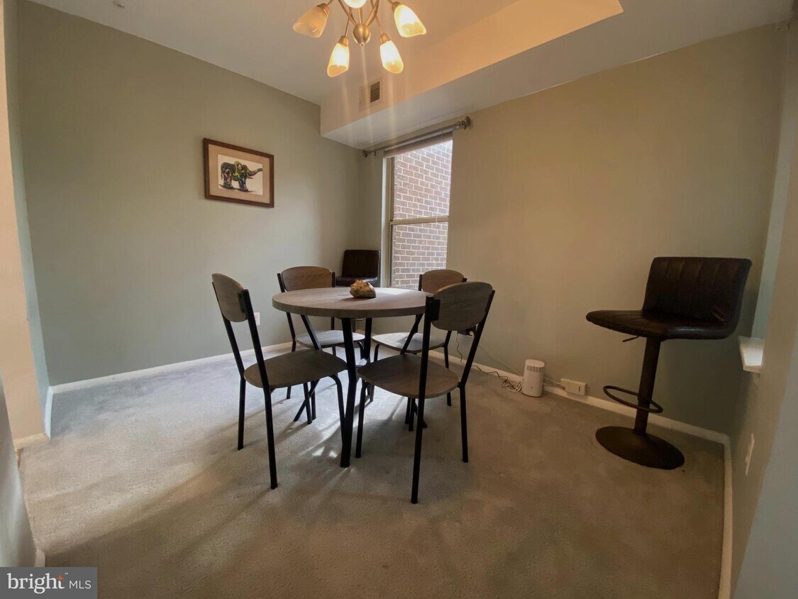 7915 Coriander Dr Unit 201, Gaithersburg, MD 20879 Room for Rent in