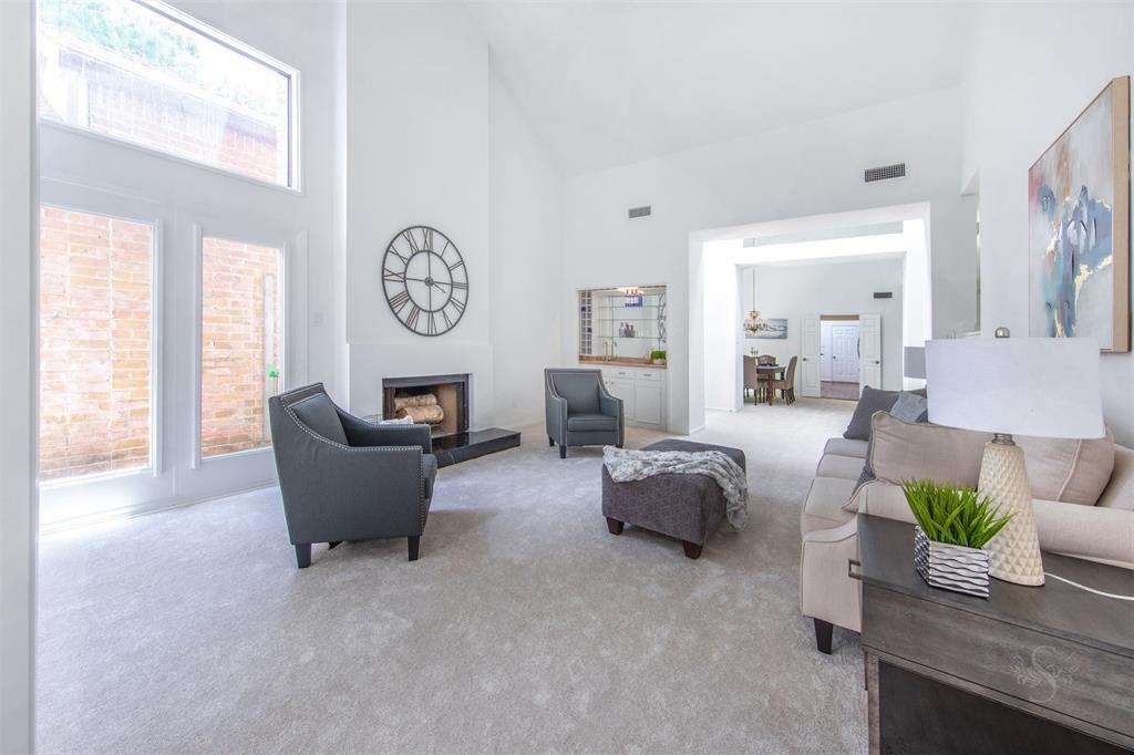 8917 Briar Forest Dr, Houston, TX 77024 House Rental in Houston, TX