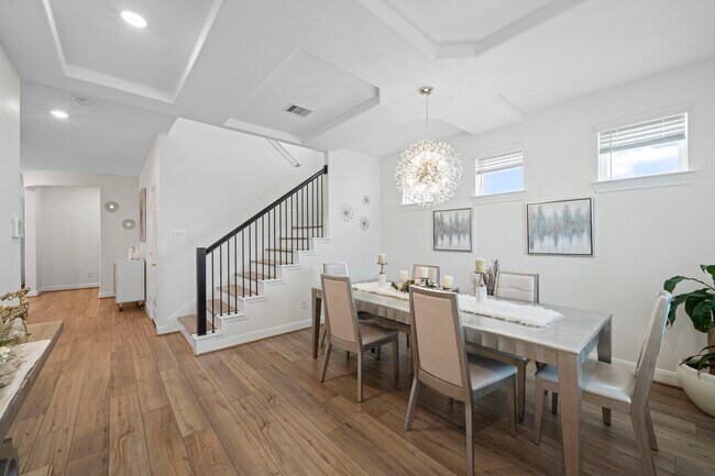 Building Photo - 24239 Golden Fallow Dr