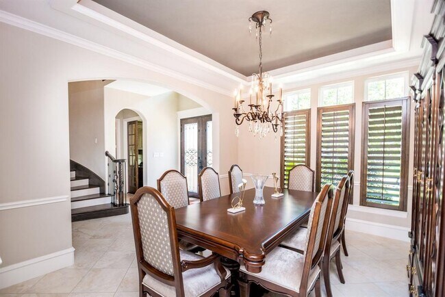 Foto del edificio - 14115 Woodthorpe Ln