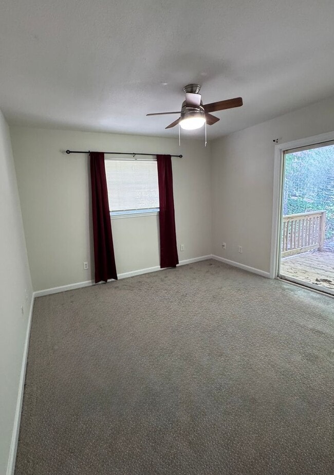 Building Photo - 3216 Joselin Ln