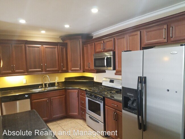 Building Photo - 3 br, 2 bath House - 114 Dolphin