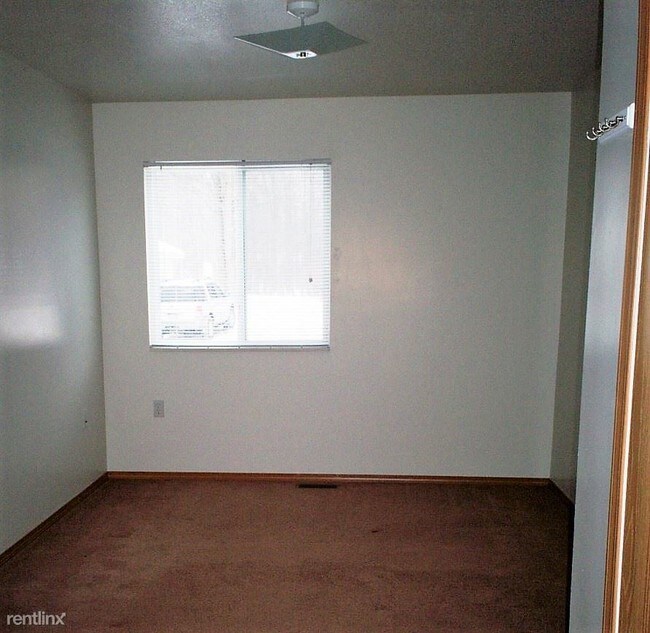 Foto del edificio - 2 br, 1 bath Apartment - Briarwood Apartments
