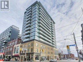 Building Photo - 39 Sherbourne St