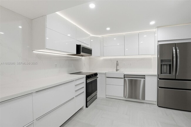 Building Photo - 101 Ocean Ln Dr