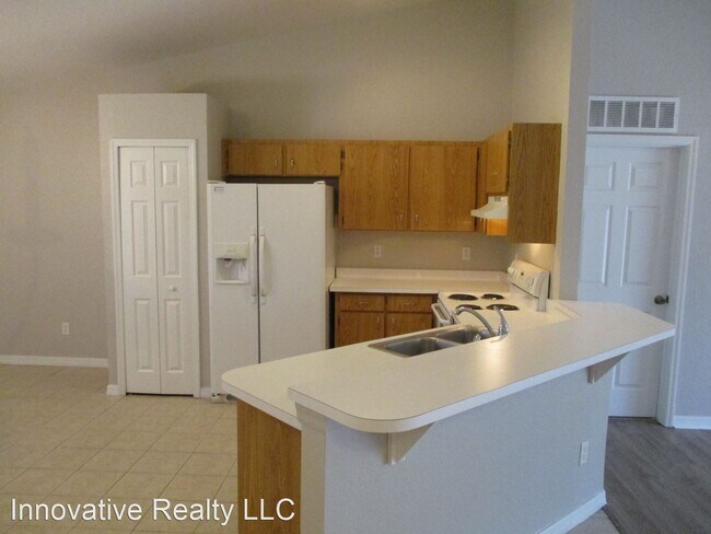 Foto del edificio - 4 br, 2.5 bath House - 5413 Rose Ave.