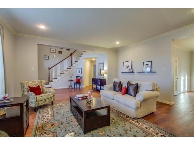 Foto del edificio - 3932 Sunflower Ln