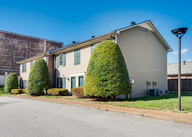 Foto del edificio - 102 Academy Square