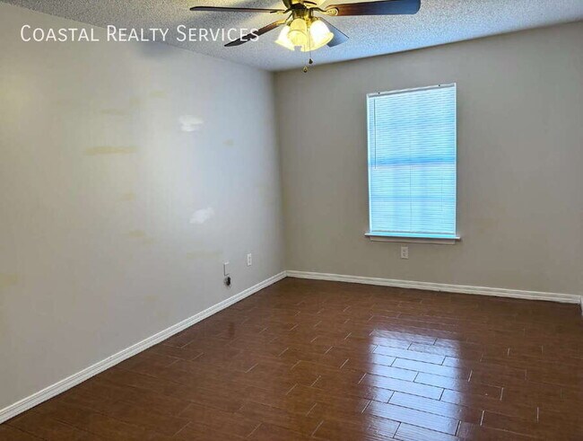 Building Photo - 6903 Sea Turtle Cir