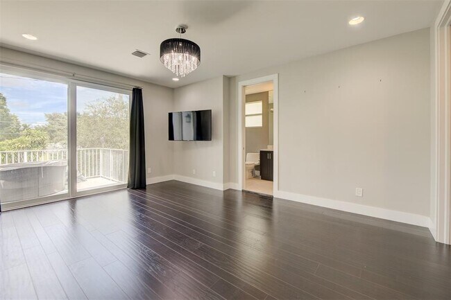 Foto del edificio - 619 SW 17th St